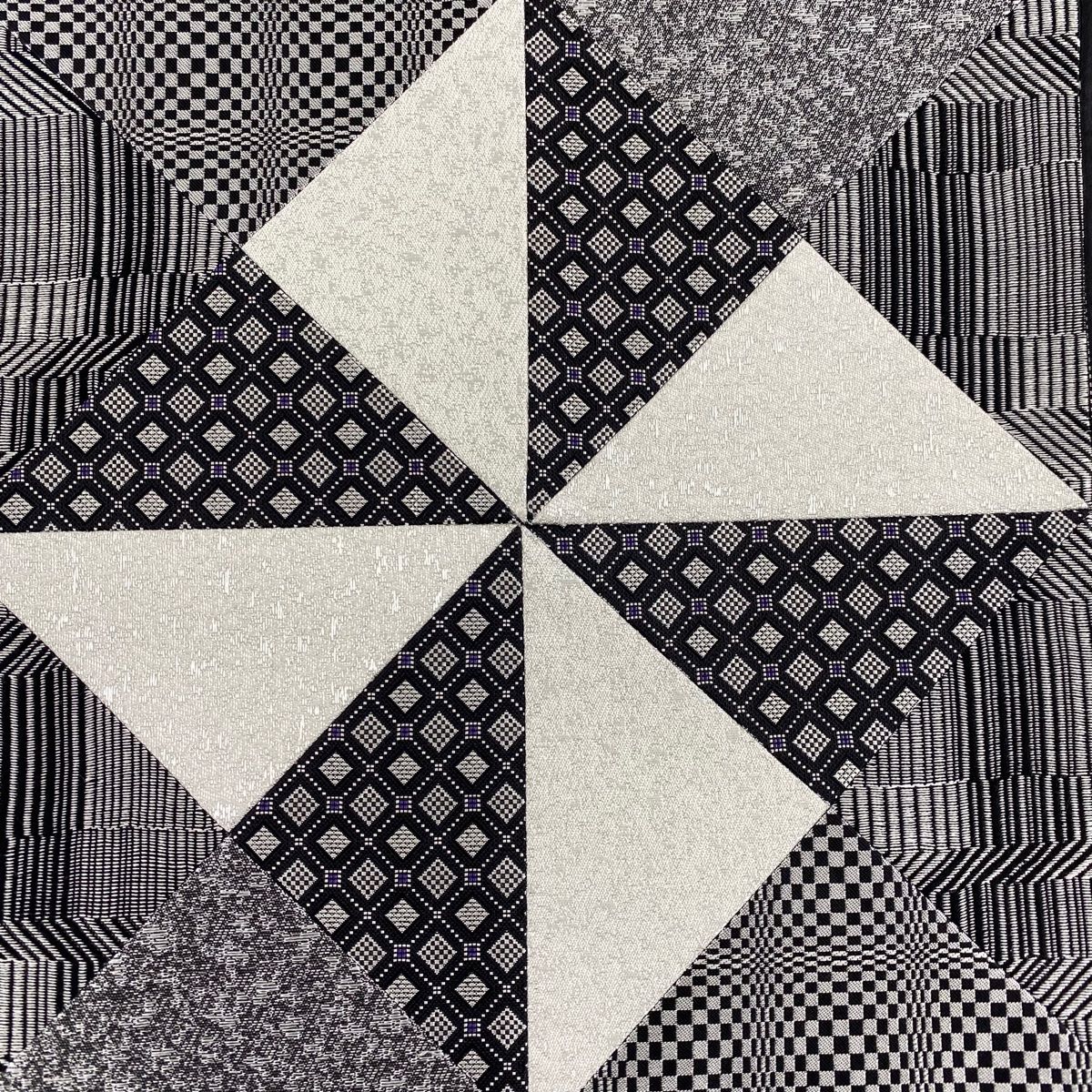 袋帯 秀品 菱 幾何学模様 切嵌め 銀糸 灰色 お太鼓柄 正絹