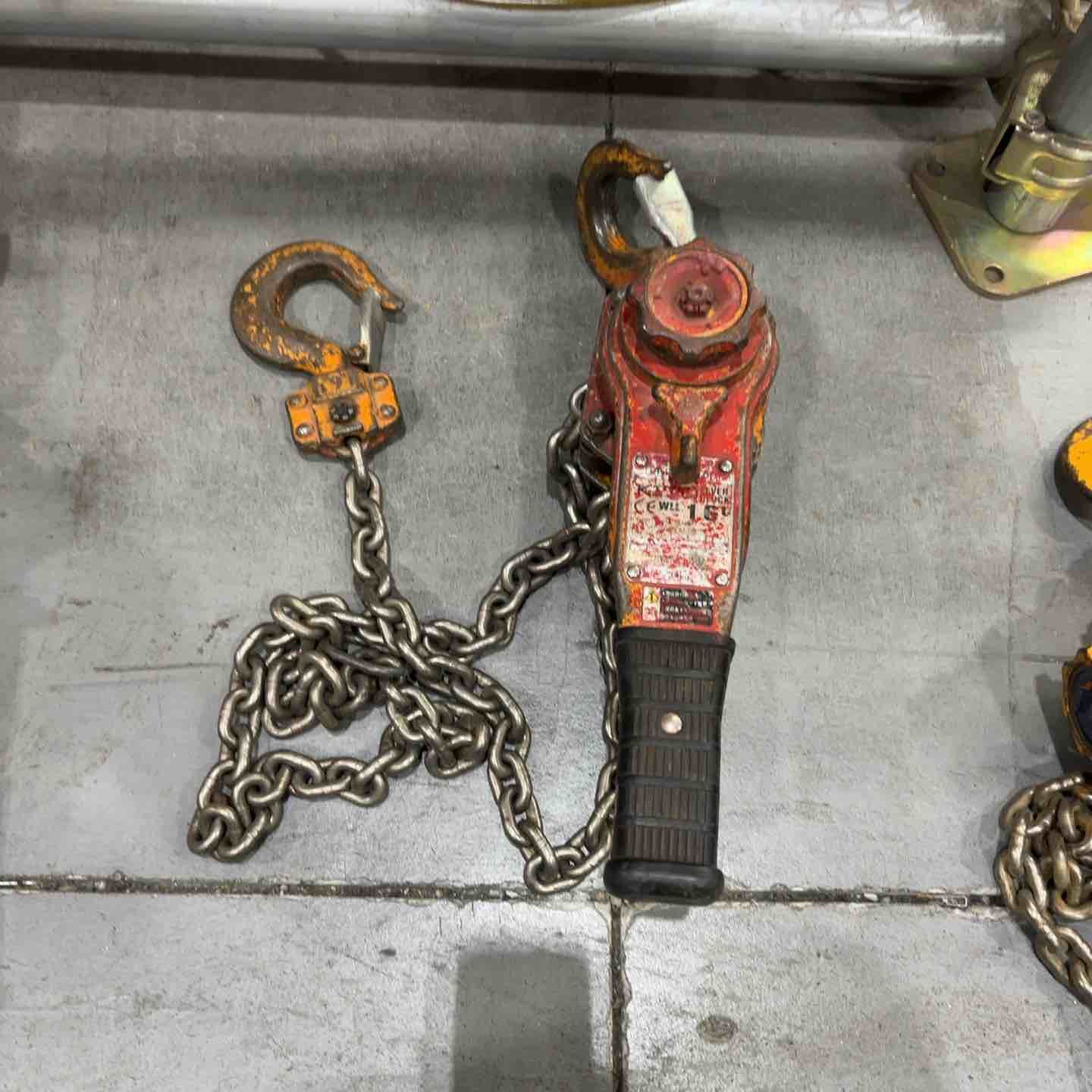 キトーレバーブロック　KITO 荷締め機ガッチャ 中古　トラック　トレーラー キトーレバーブロック KITO 荷締め機ガッチャ 中古 トラック