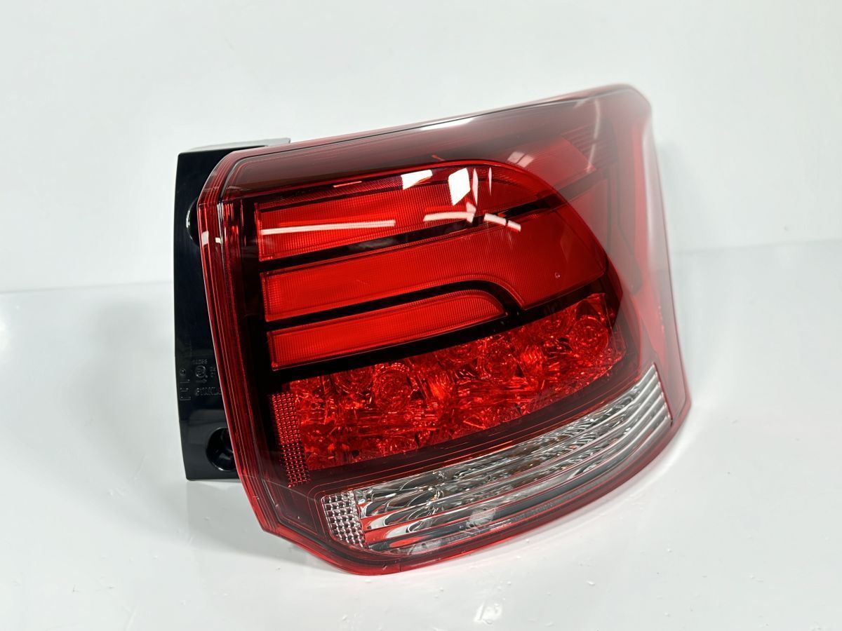 三菱 アウトランダー / PHEV GF7W GF8W GG2W GG3W H27.6〜 LED