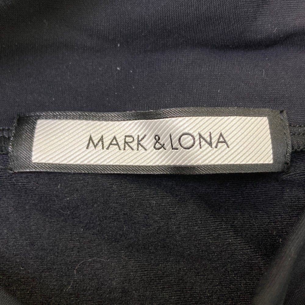 サイズ：44 MARK&amp;LONA マークアンドロナ  ハイネック 長袖Tシャツ スカル  ブラック系 [240101435222] ゴルフウェア メンズ ストスト サイズ：44 MARK&LONA マークアンドロナ ハイネック 長袖Tシャツ