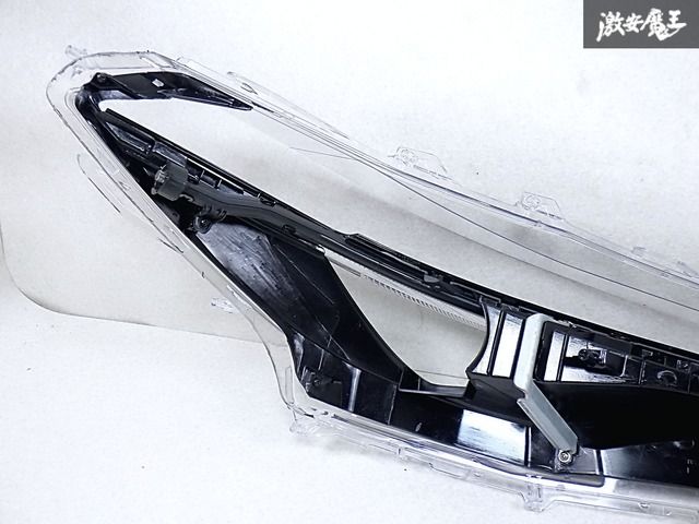 カローラ クロス ZSG ZVG 10 15 11 LED ヘッド ランプ レンズ ライト