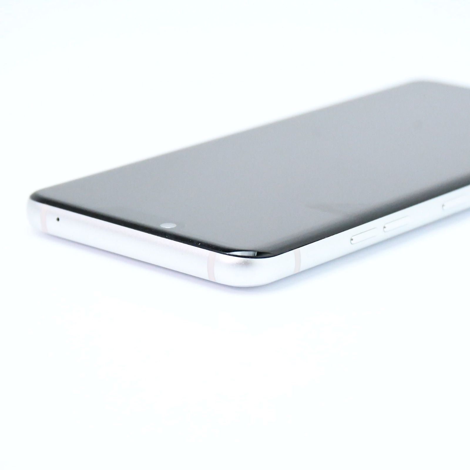 液晶美品＊電池良好】SIMフリー docomo L-41A LG style3 ホワイト