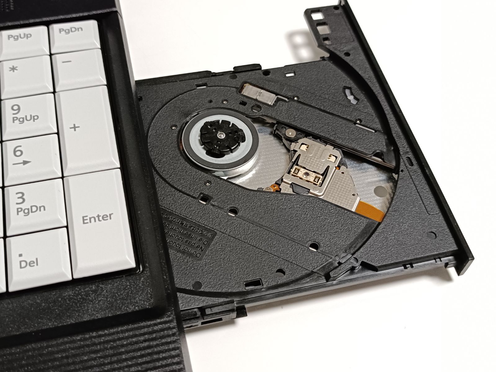 2019年12月製 富士通