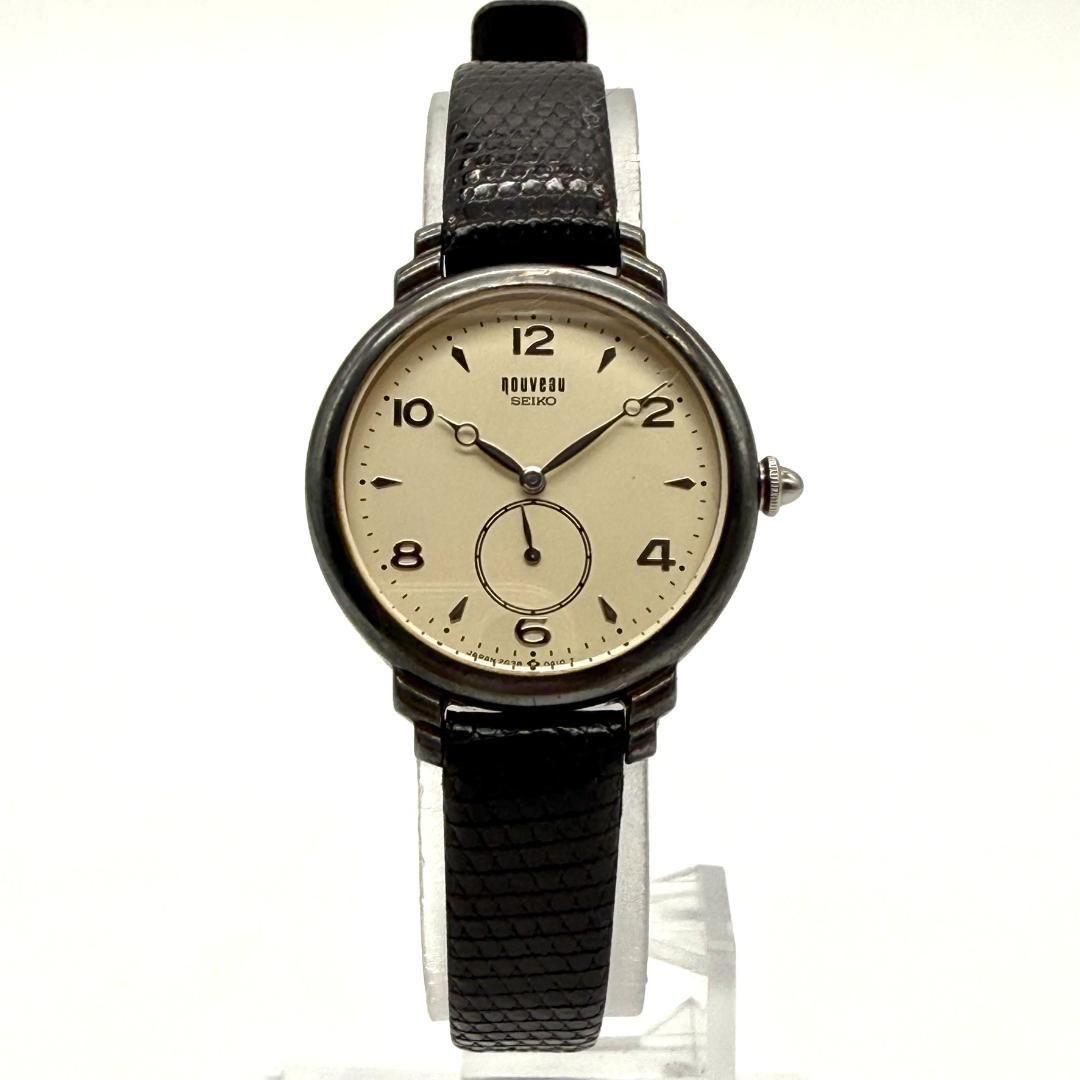 SEIKO ブラックケース スモールセコンド レディースウォッチ