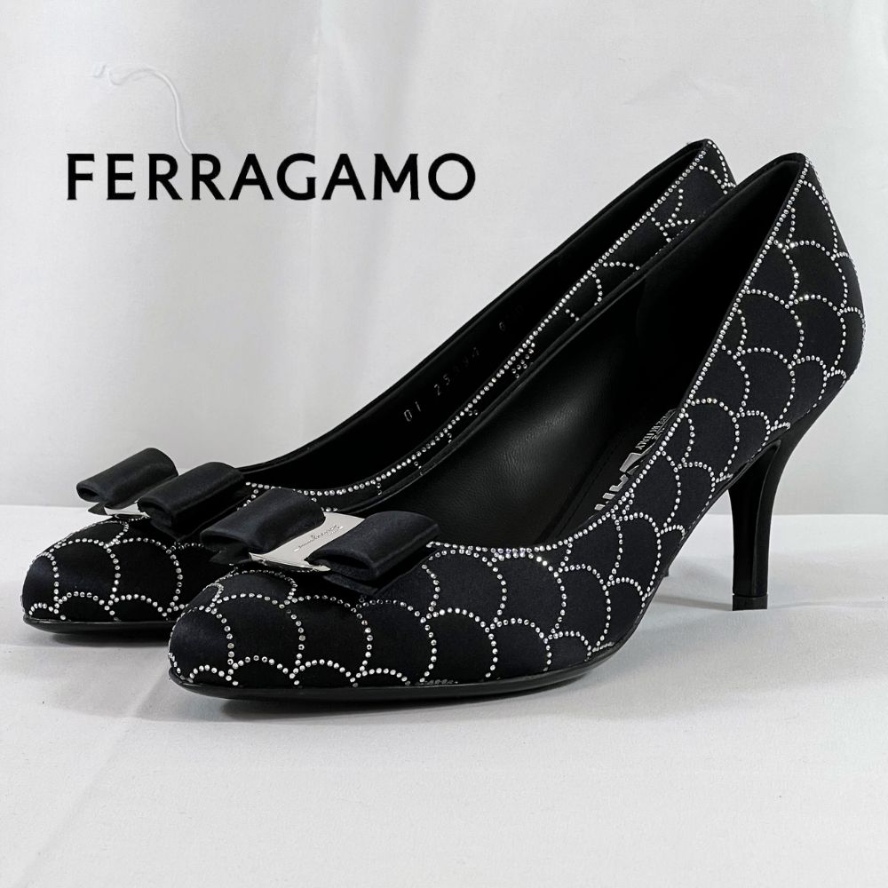 26.0cm【限定セール】新品・未使用 FERRAGAMO フェラガモ パンプス 7.0cmヒール 01R509 733894 BLACK ブラック  サルヴァトーレ フェラガモ SALVATORE FERRAGAMO 大きいサイズ - メルカリ