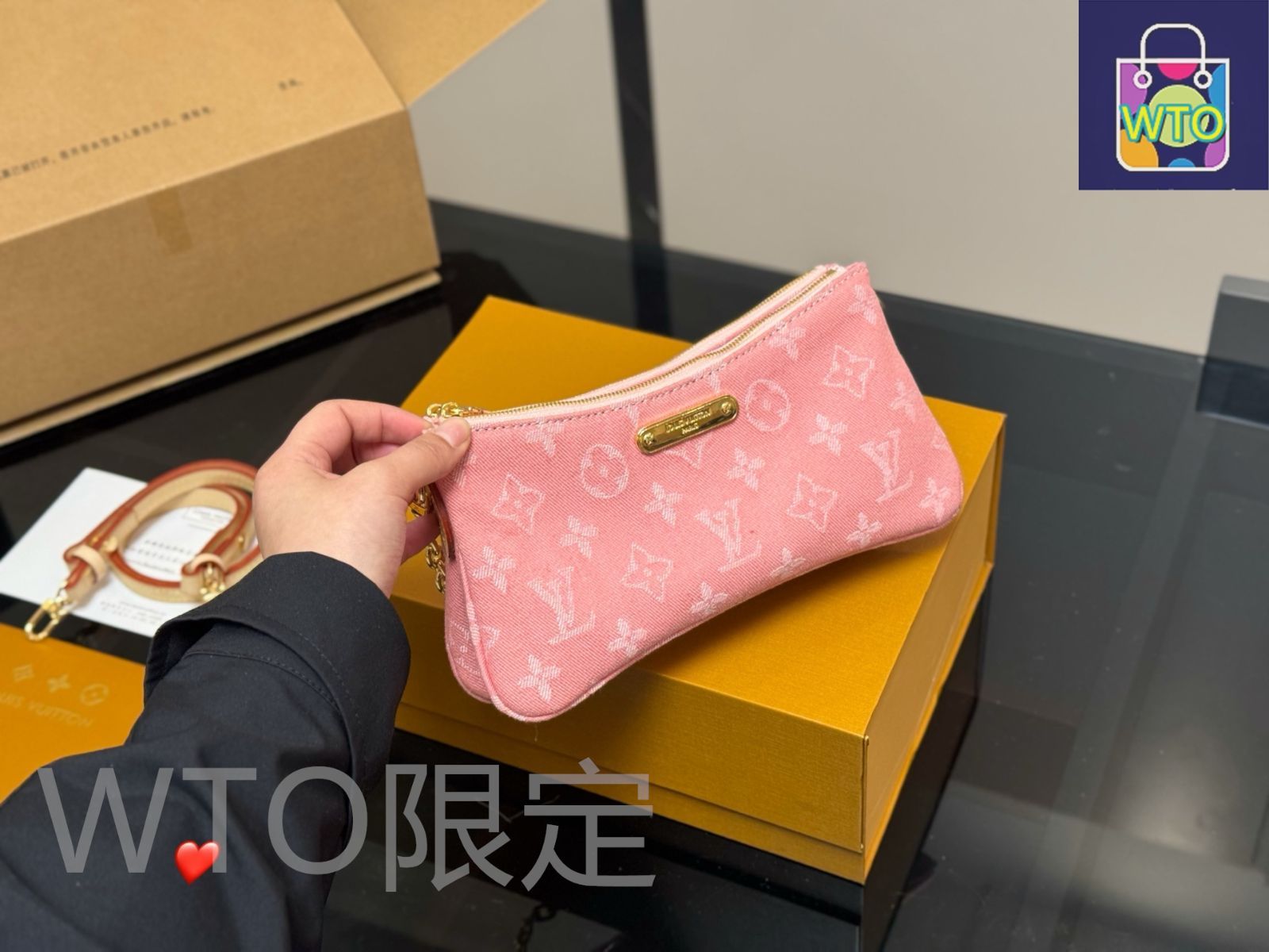 Louis Vuitton デニム ハンドバッグ⭐︎お値下げしました⭐︎ 最新ハンドバッグ☆ルイヴィトンショルダーバッグコピーLOUIS