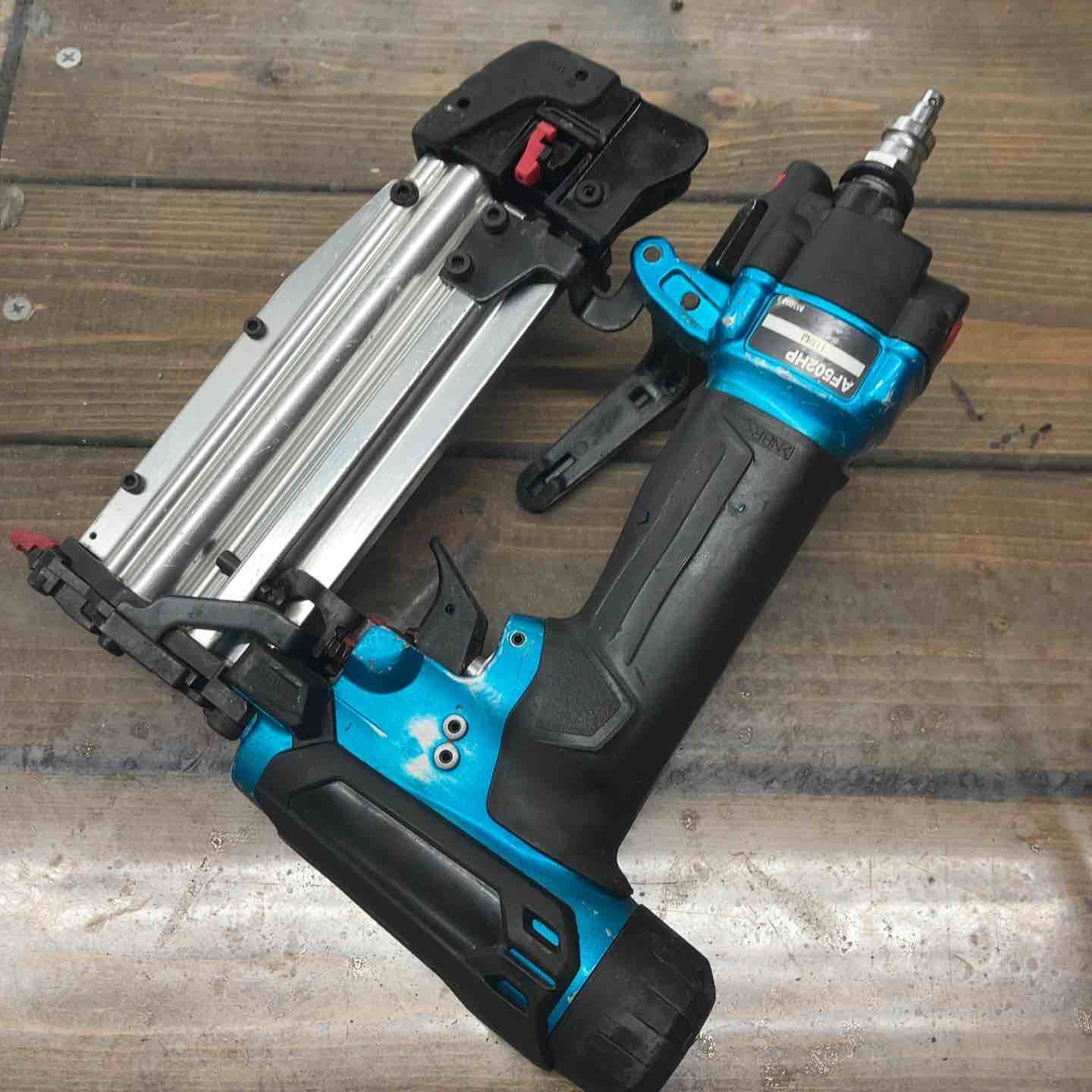 マキタ makita 高圧ピンネイラ AF502HP 戸田店