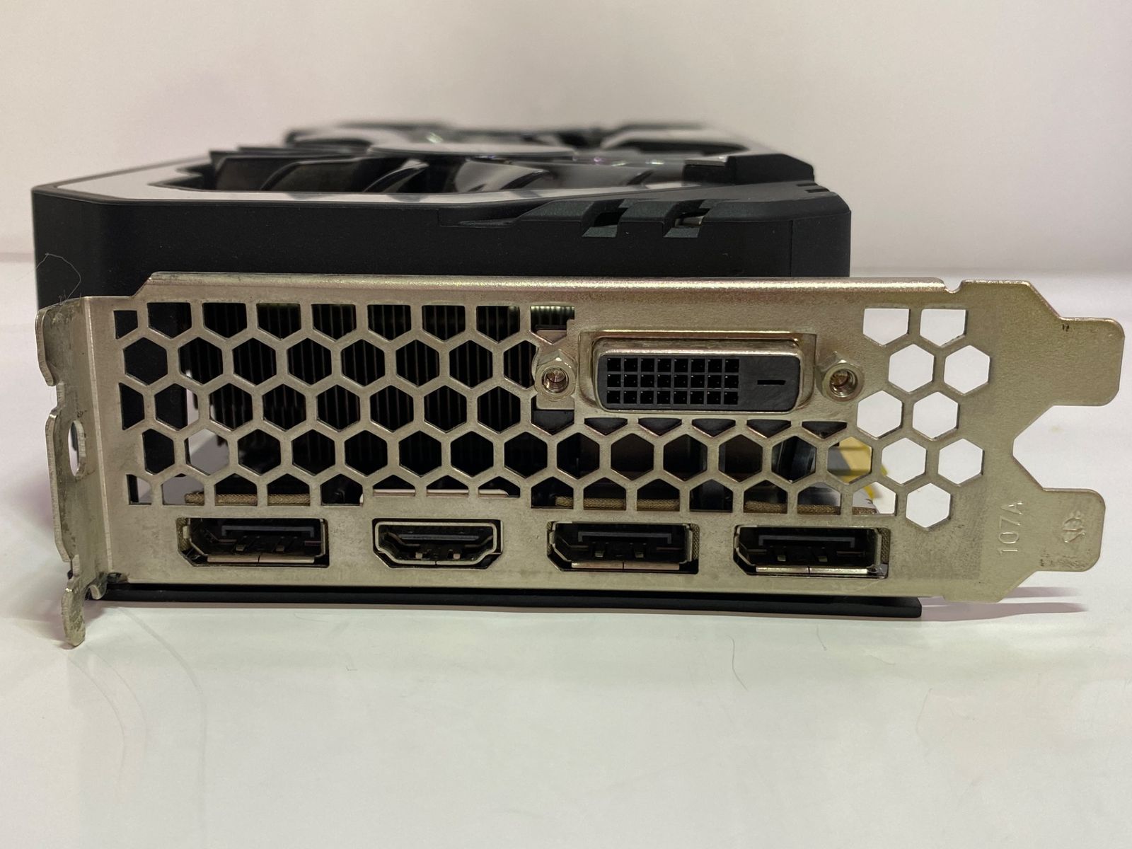 NE51060S15J9-1060J GeForce