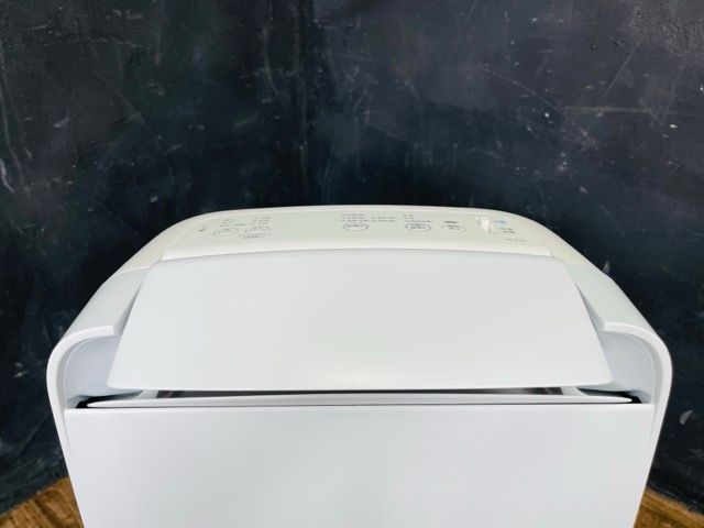 SHARP シャープ 除湿機 冷風 衣類乾燥CM-S100-W 2025 ほぼ未使用】2024年