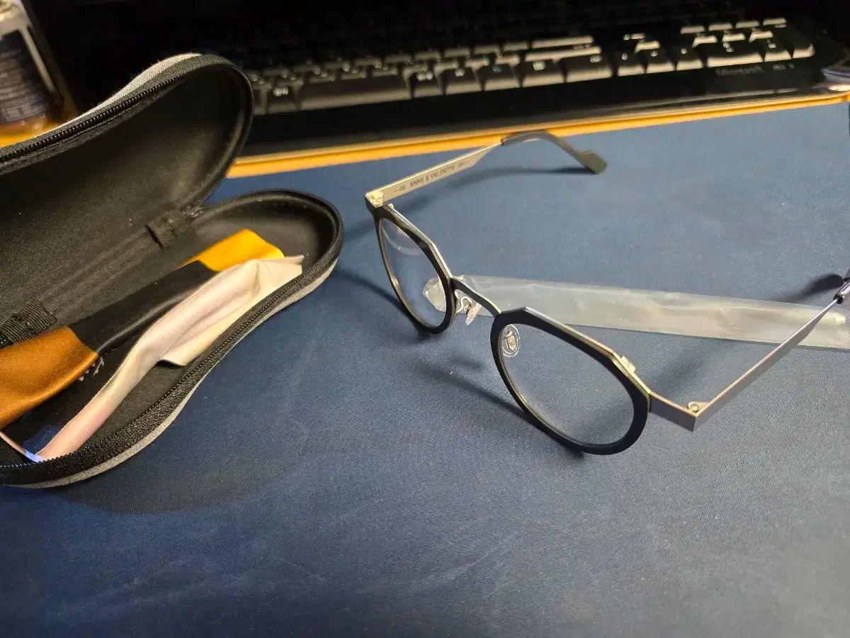 価格 ANNE ET VALENTIN アンバレンタイン フォーエバー メガネ