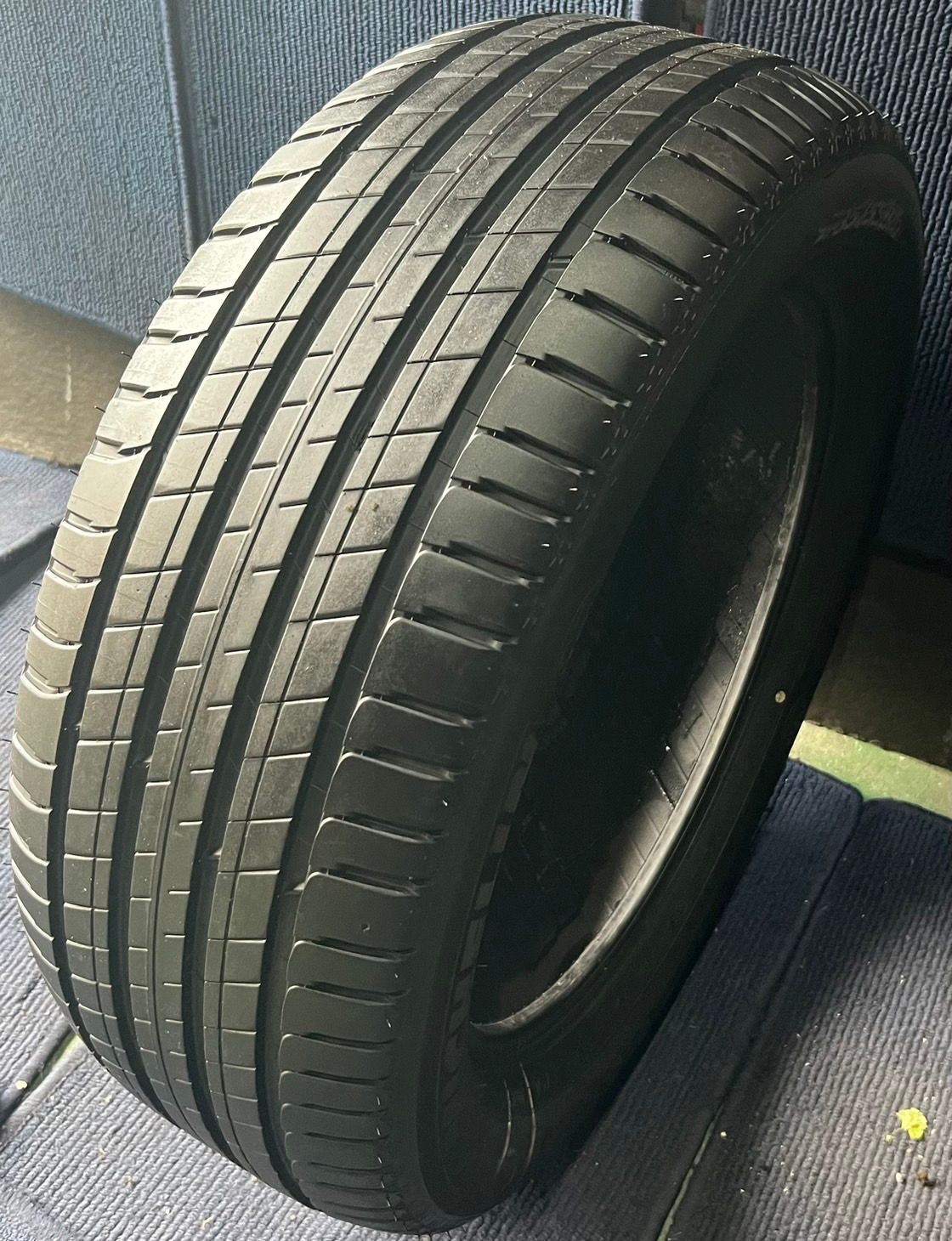 製造 溝8分山 MICHELIN LATITUDE Sport3 1本 235 55R19 ASP2585