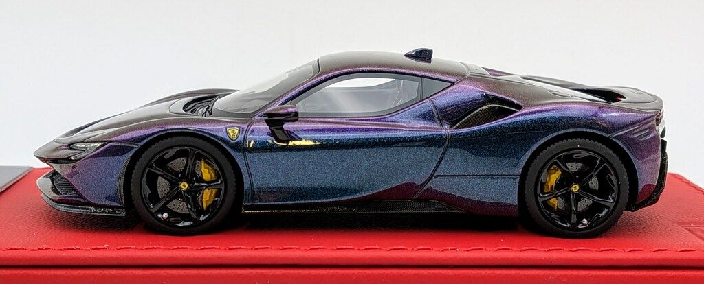 BBR MODELS 1|43Executive Ferrari SF90 Stradale Chameleon CDL351