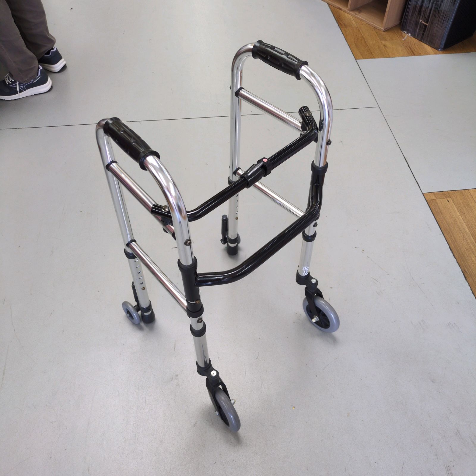看護・介護用品 J206 ☆多少使用感☆シンエンス☆ミニフレーム 