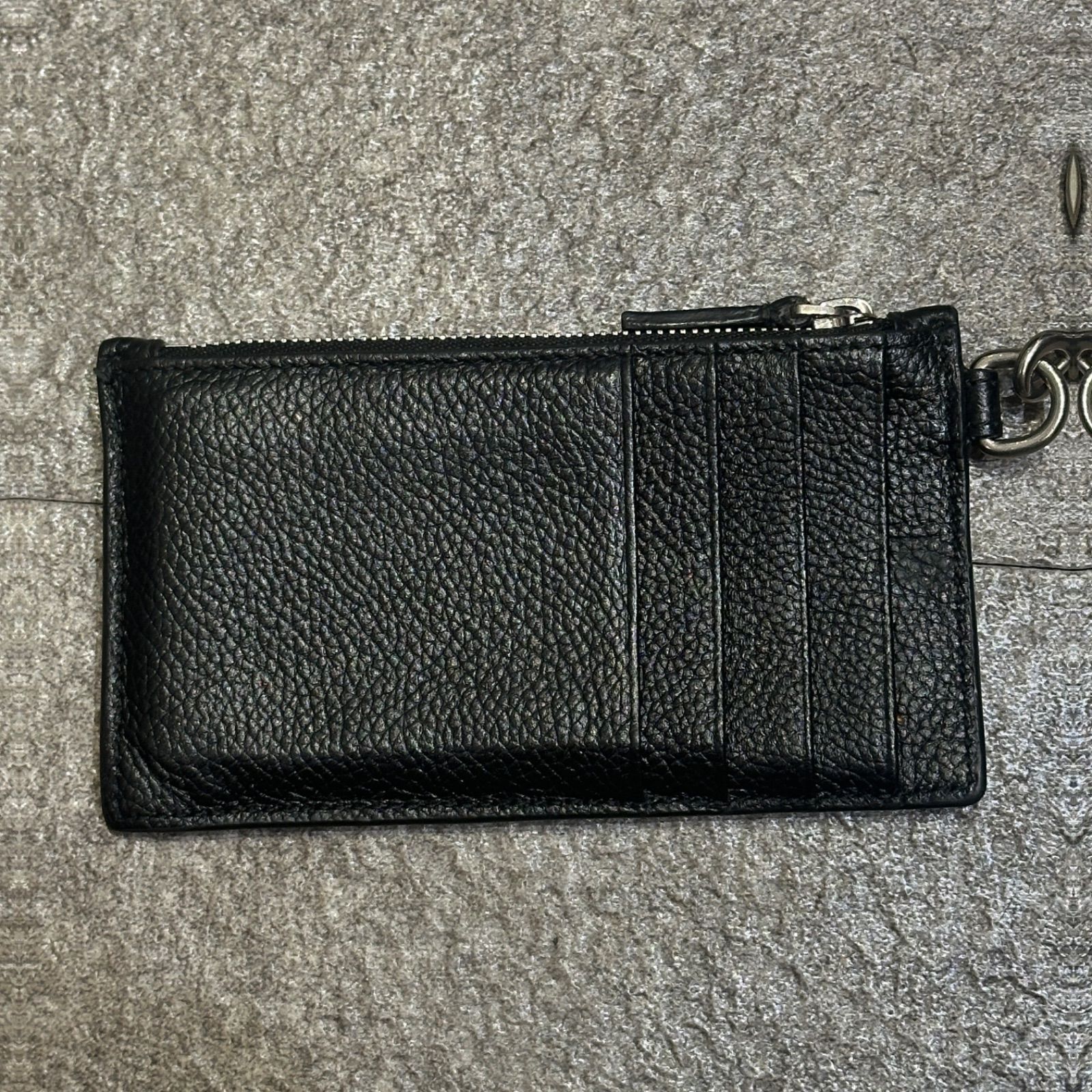 BALENCIAGA CASH ネックストラップ レザー カードケース