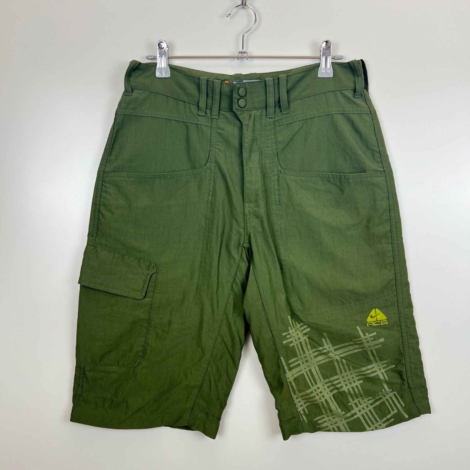 NIKE ACG 07ss nylon cargo short pants logo 30 olive street outdoor ナイキエーシージー ナイロン カーゴ ショートパンツ オリーブ