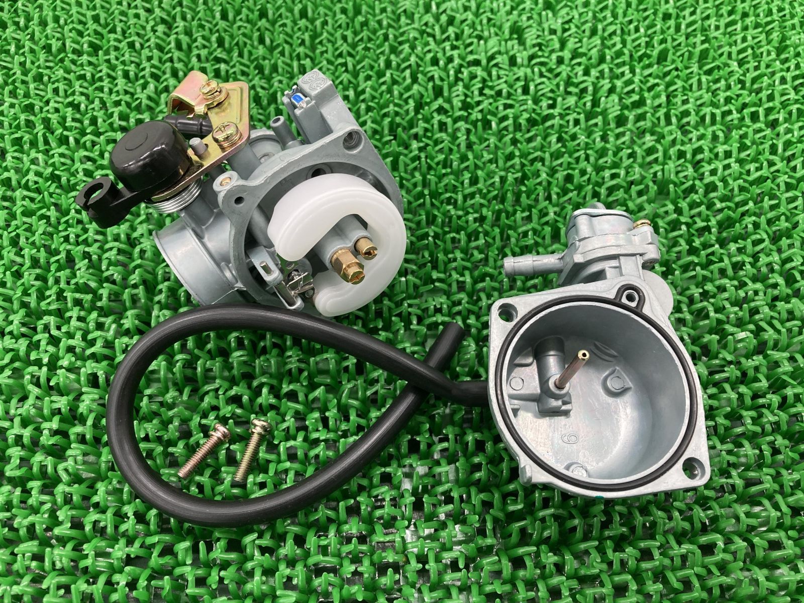ホンダ スーパーカブ 純正ノーマルエンジン＆純正キャブレター