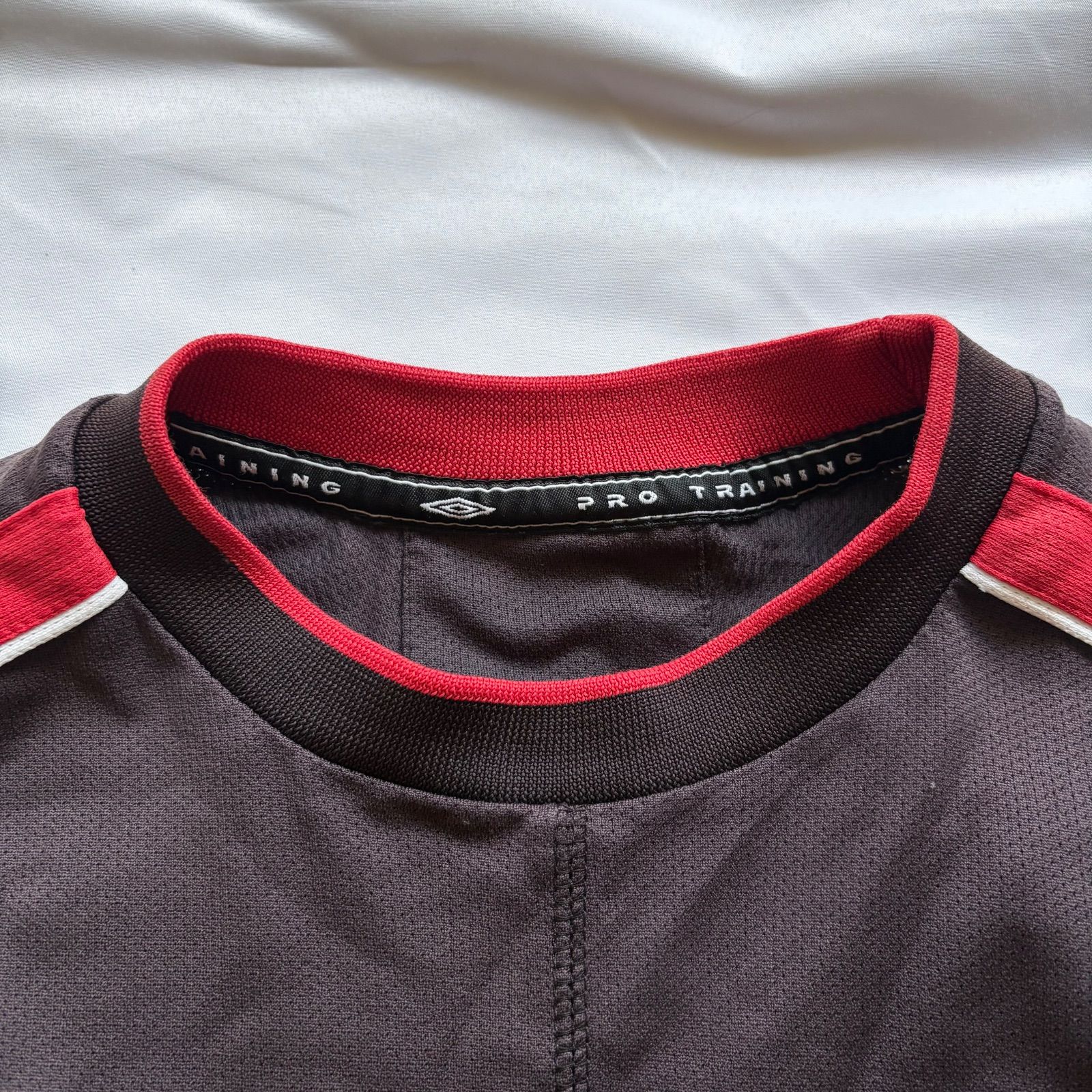 00s UMBRO “Manchester United” S/S Football Game Shirt