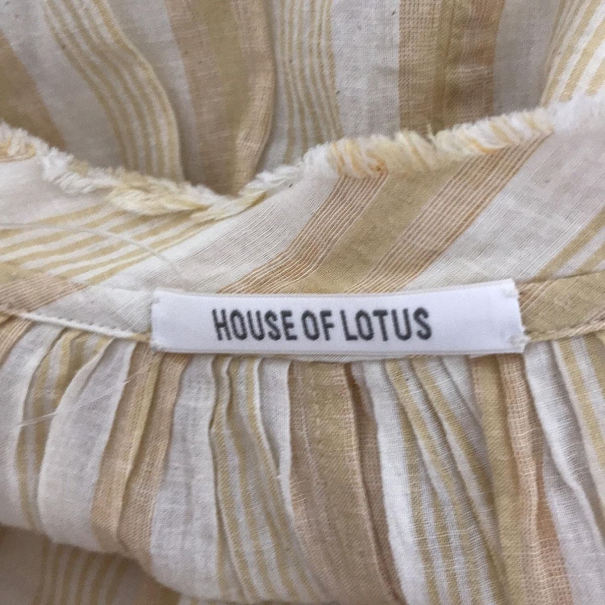 卍 HOUSE