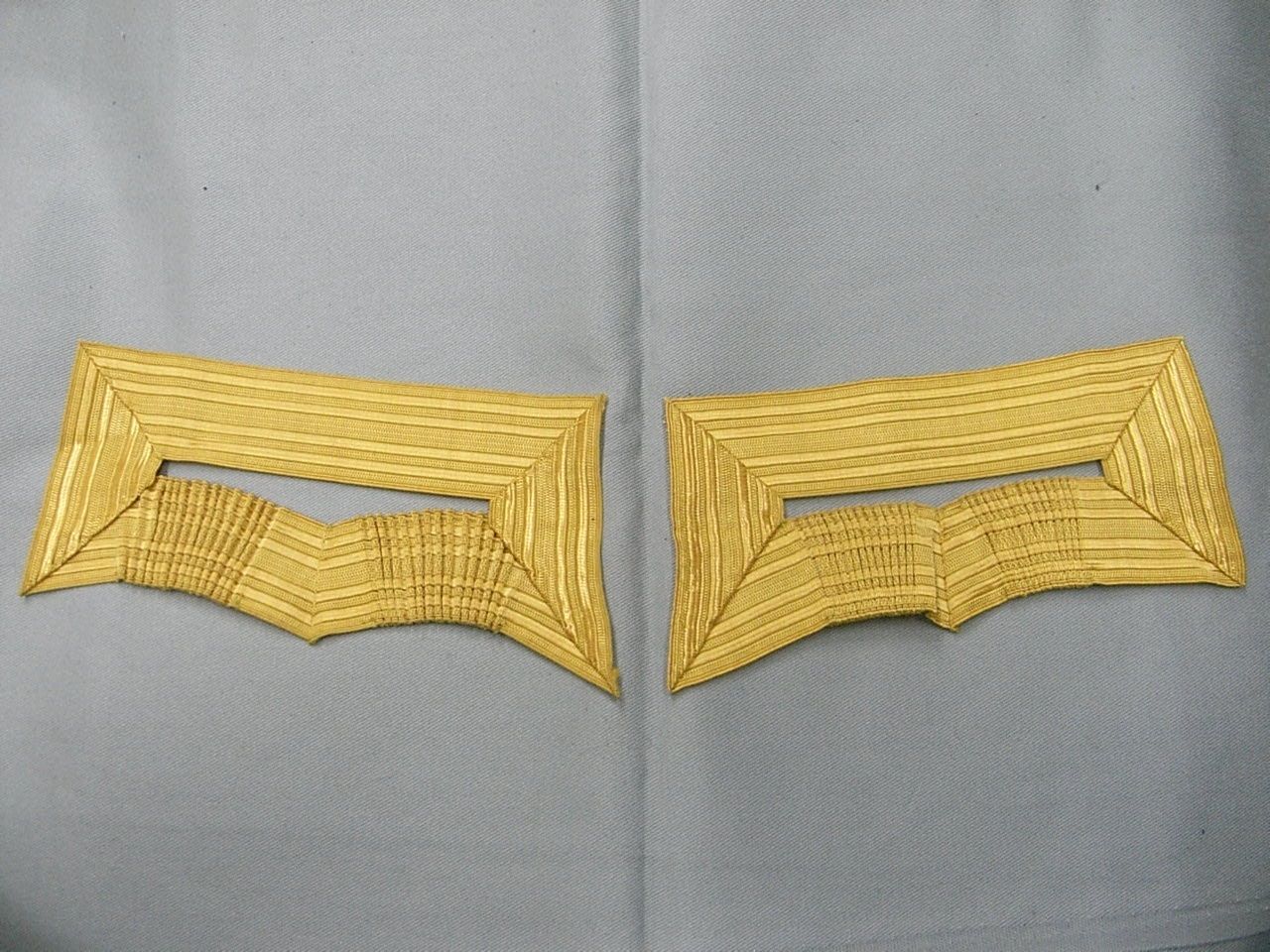 海軍大礼服用　金線縞織装飾新品 日本海軍 日本陸軍 階級章 襟章 胸章