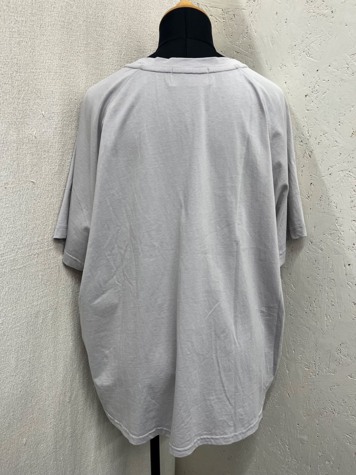 お得】 か69 Vin/ヴァン 半袖カットソー size9号 グレー 英字