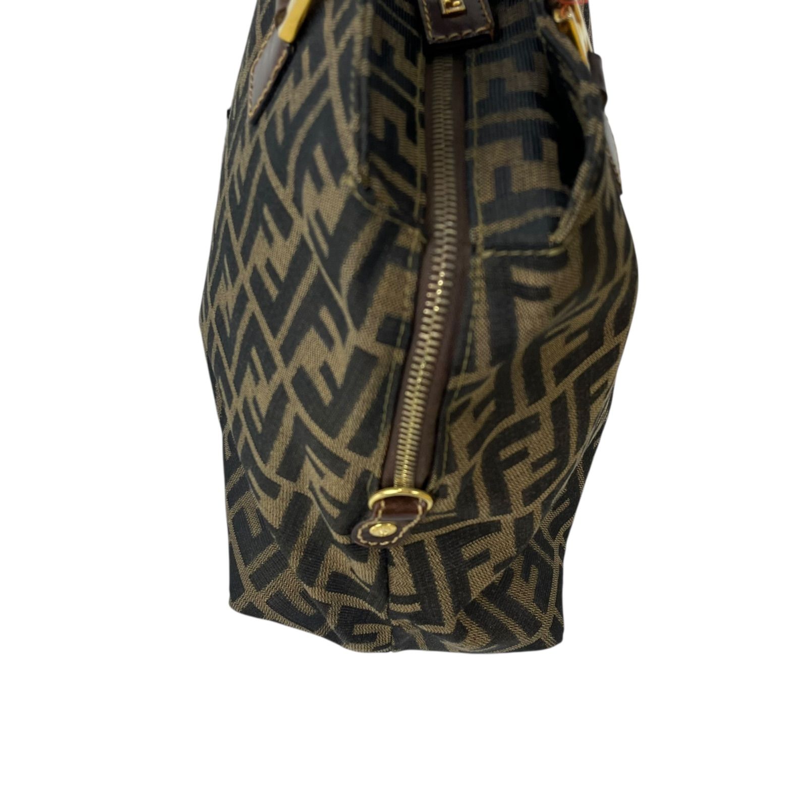 表面美品 フェンディ FENDI ズッカ柄 FF ハンド、トートバッグ