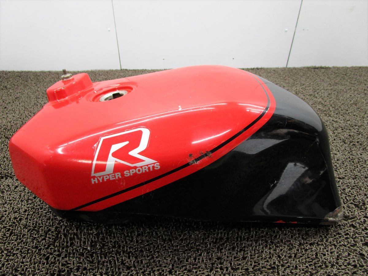 GSX-R750 GR71F タンク - オートバイ