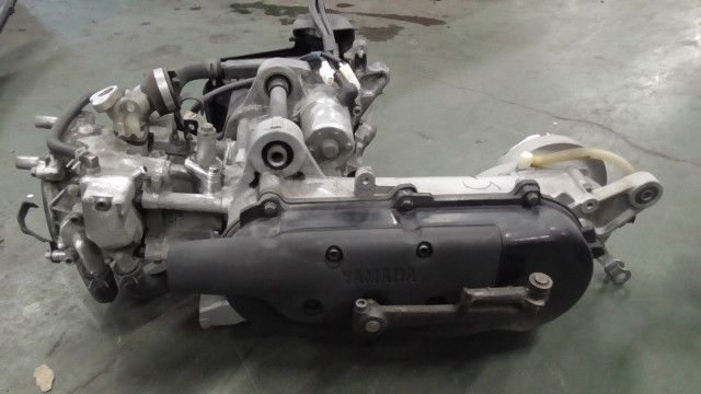 ビーノモルフェ FI SA 37 J-517 xxx の エンジン