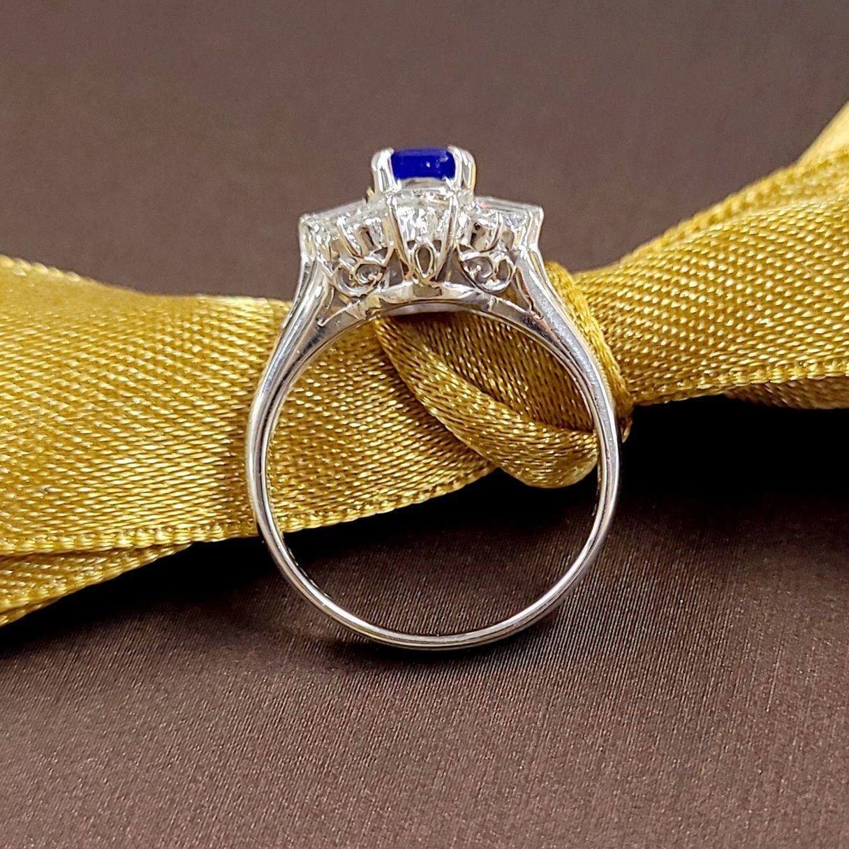 世界希少宝石！ネオンブルー 0.45ct アウイナイト ダイヤ リング 鑑 世界希少宝石！ネオンブルー 0.45ct アウイナイト ダイヤ リング 鑑別