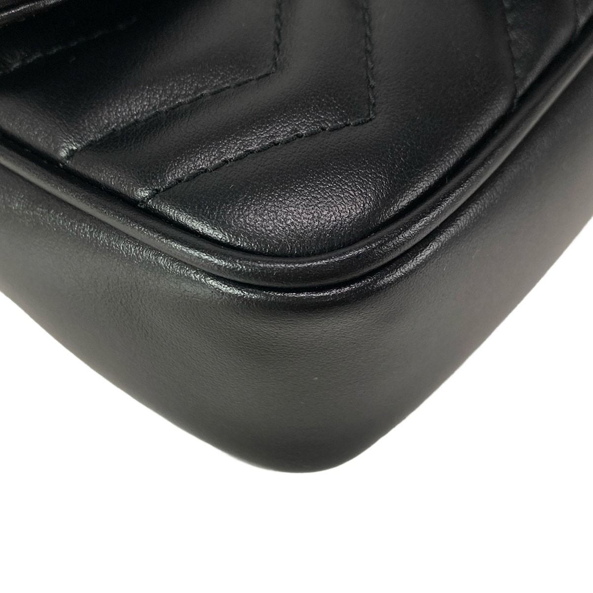 GUCCI グッチ ウエストポーチ GGマーモント 699757 黒 チェーンベルト 2WAY レザー DECORATOM_COM_BR