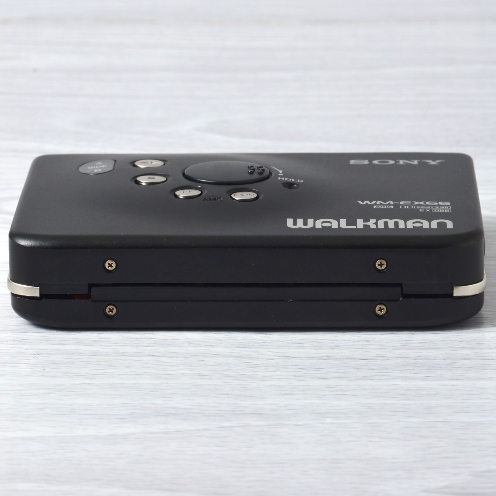 未使用!? SONY WM-EX677 ウォークマン WALKMAN 箱付き シルバー ソニー