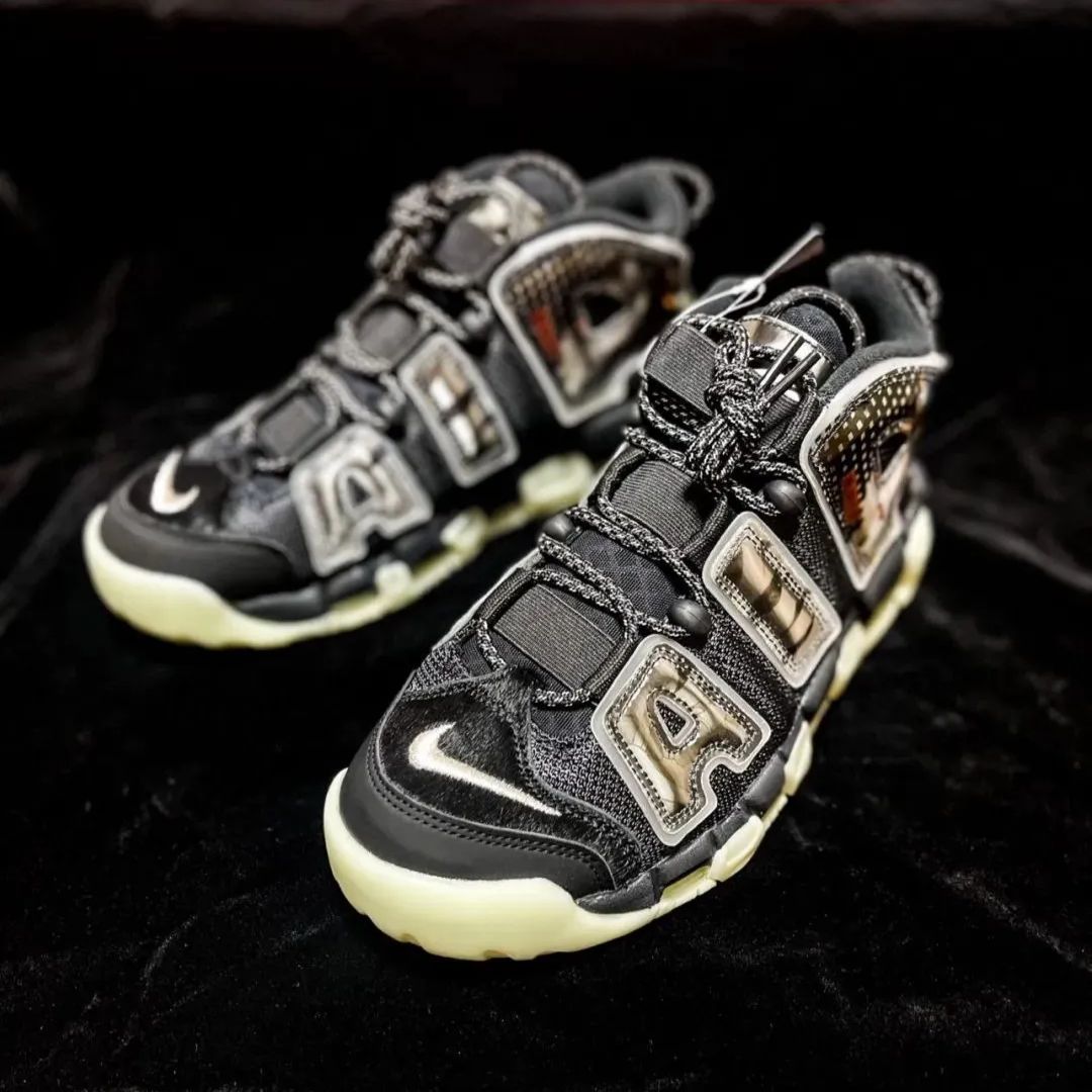 新品スニーカー男女兼用 並行輸入品 Nike Air More Uptempo Utagawa  