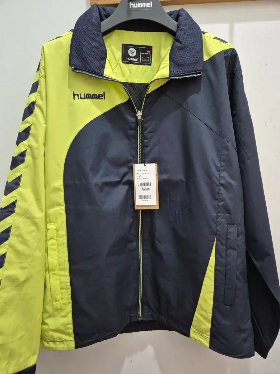 hummel 横浜FC ナイロン ジャージ 上下セット sizeM 中綿 ヒュンメル