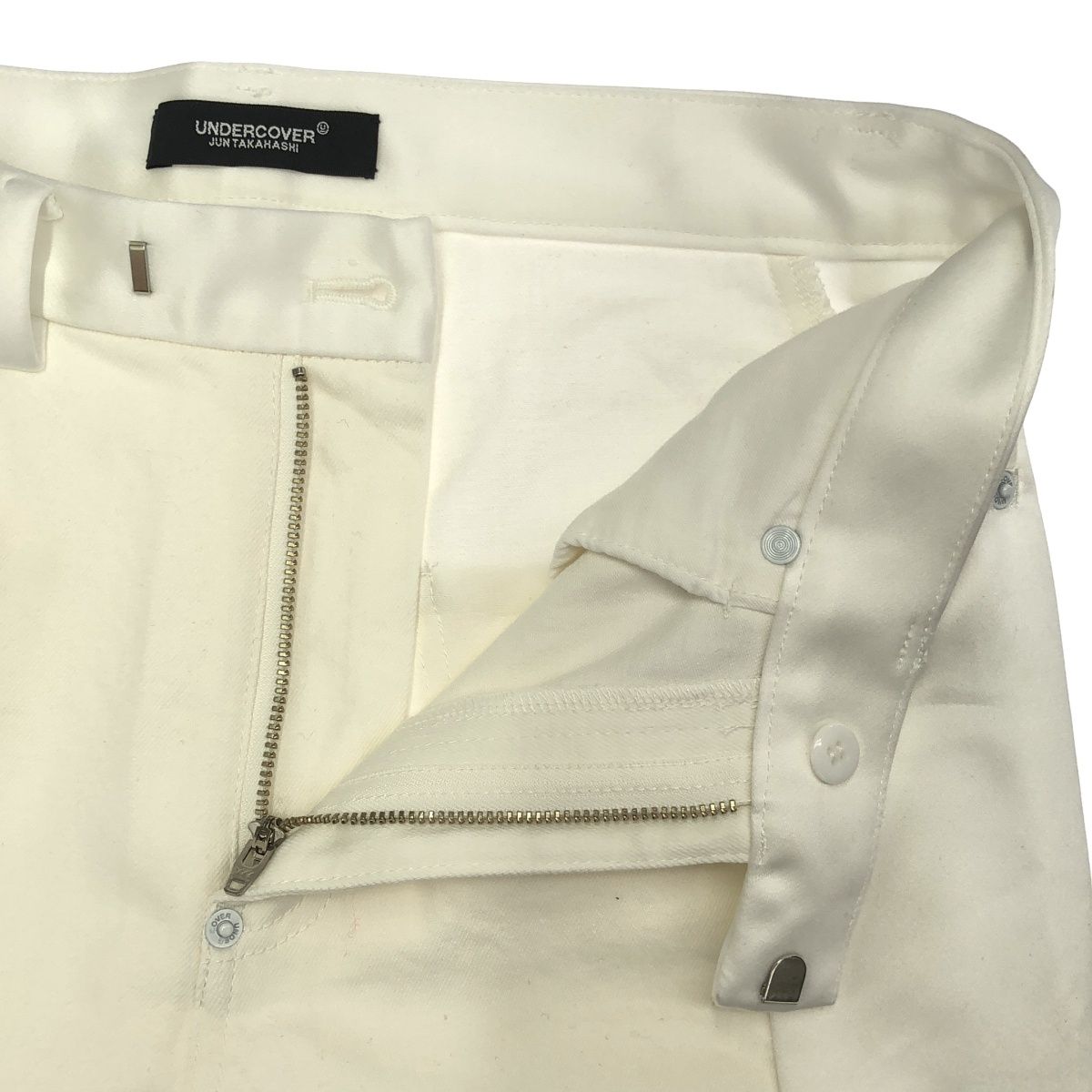 UNDER COVER アンダーカバー クラッシュ加工切替デニムスキニーパンツ UCW1508 ホワイト 2 DECORATOM_COM_BR