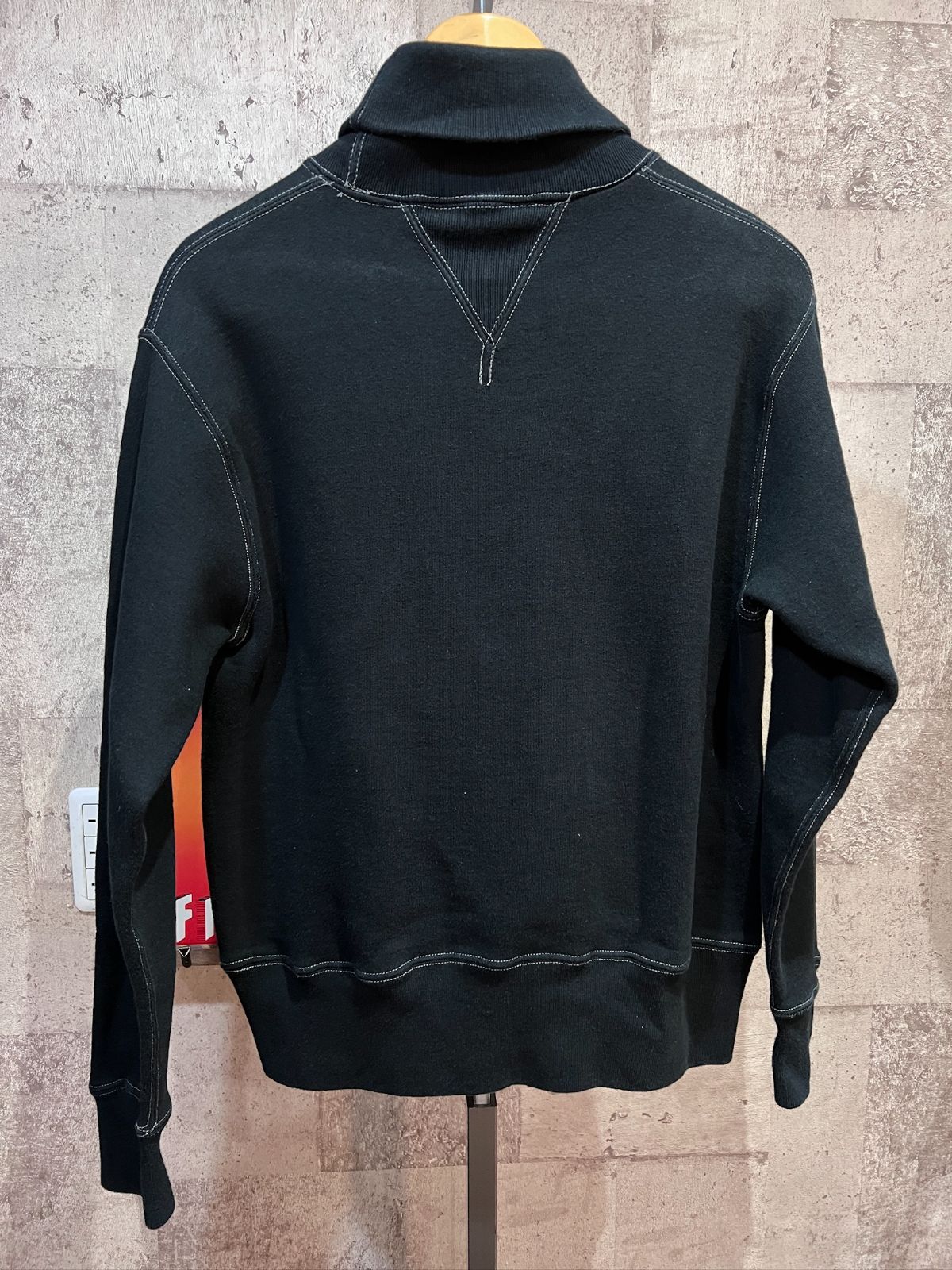 美品 クッシュマン 両Vガゼット タートルネック スウェット M ブラック