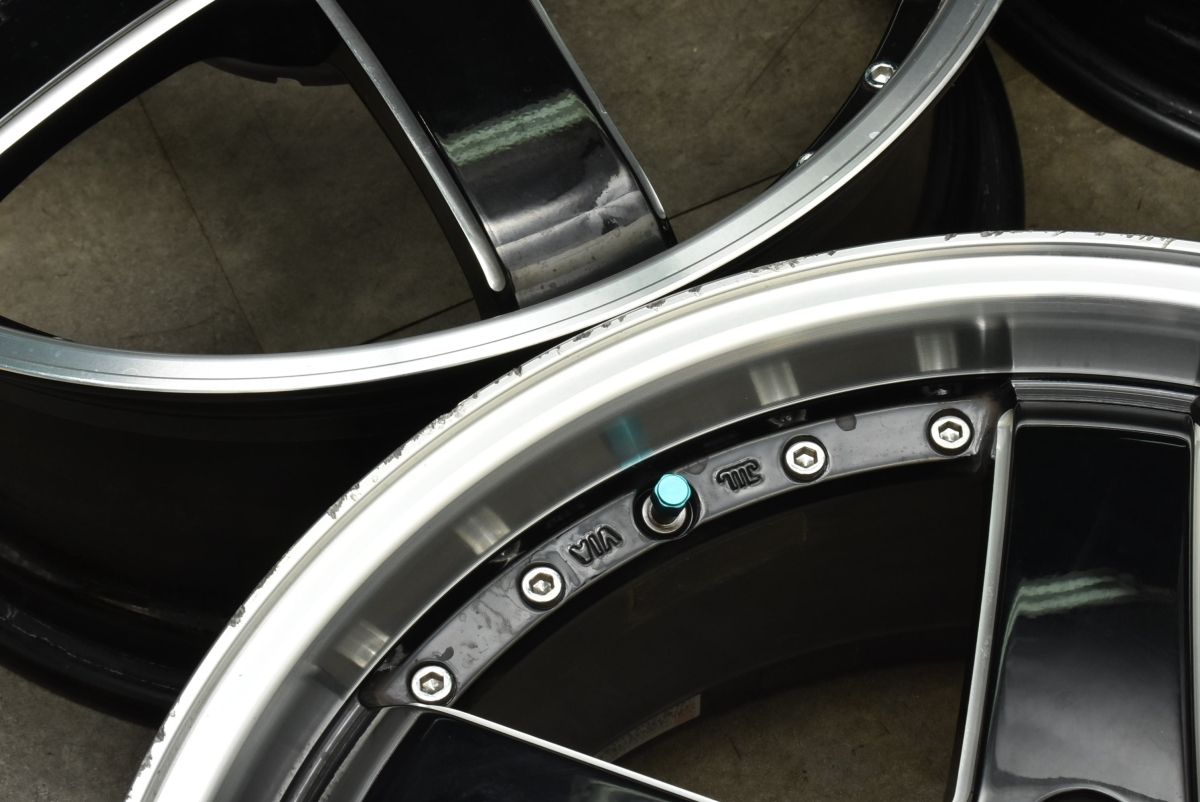 ステップワゴン セレナ