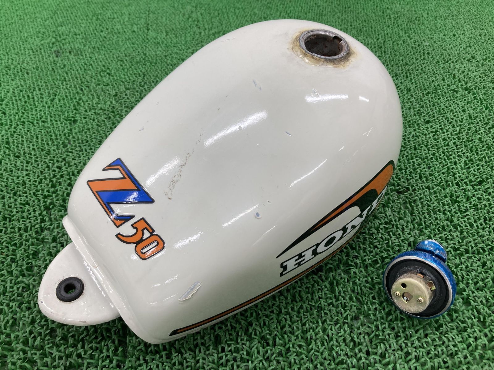 パーツ HONDA モンキーZ50j 当時物 タンク シート