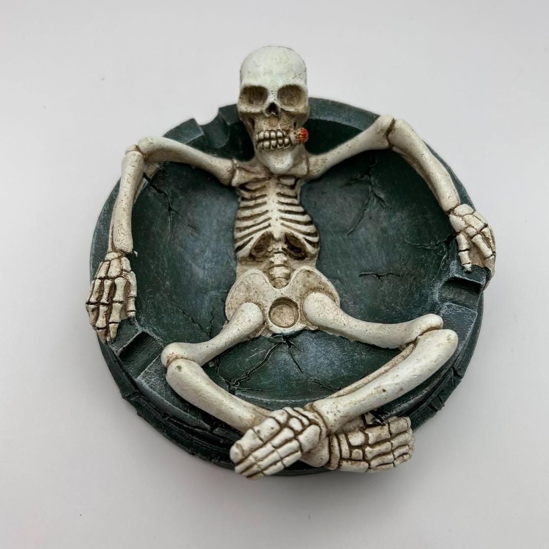 おしゃれ灰皿 スケルトン 骸骨 ガイコツ インテリア 雑貨 個性的