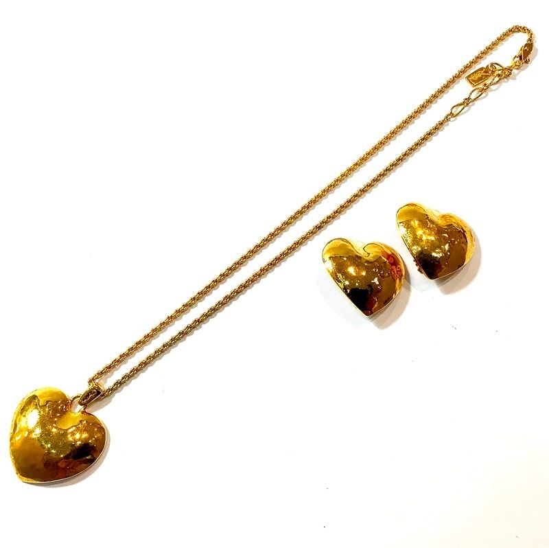 YSL イヴサンローラン ゴールドカラー ハート型 ブレスレット