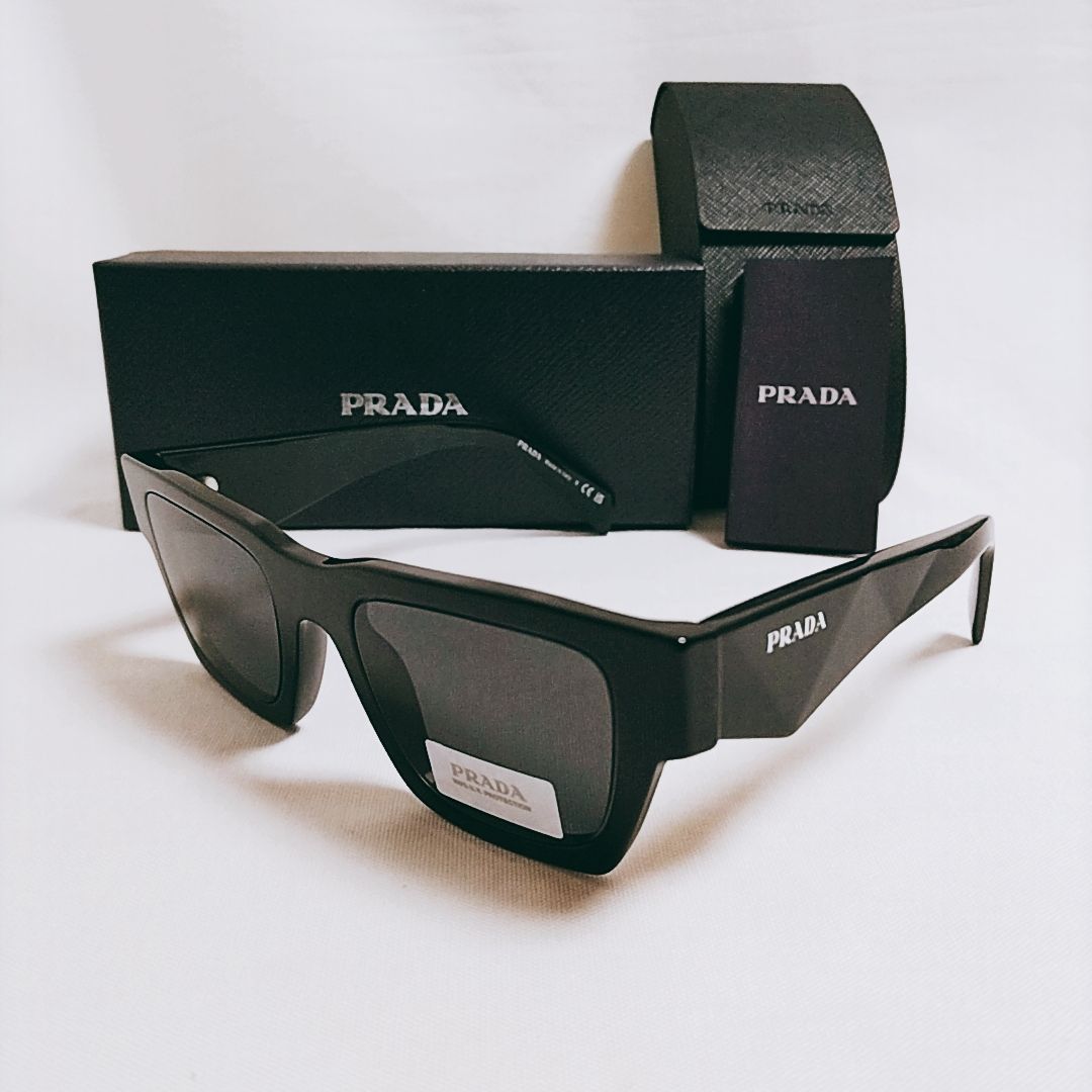 新品未使用】PRADA プラダ シンボル サングラス PRA06S - メルカリ