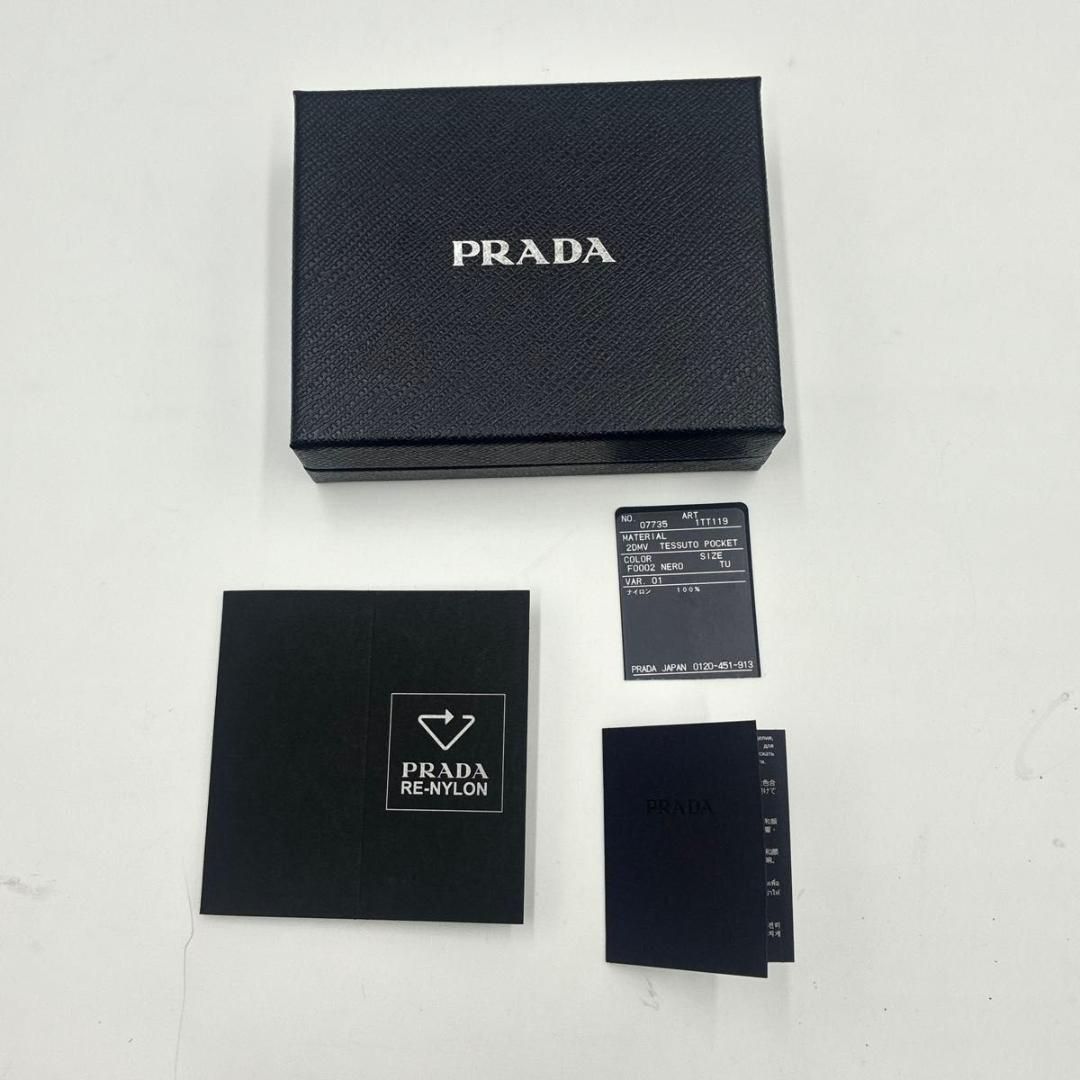 未使用級 付属品完備 プラダ ミニポーチ リナイロン 三角ロゴ 白