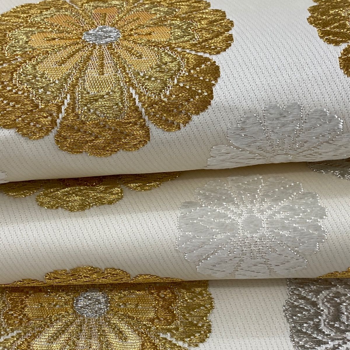 袋帯 秀品 花 金銀糸 唐織 灰白 六通 正絹 【中古】 - バイセル 