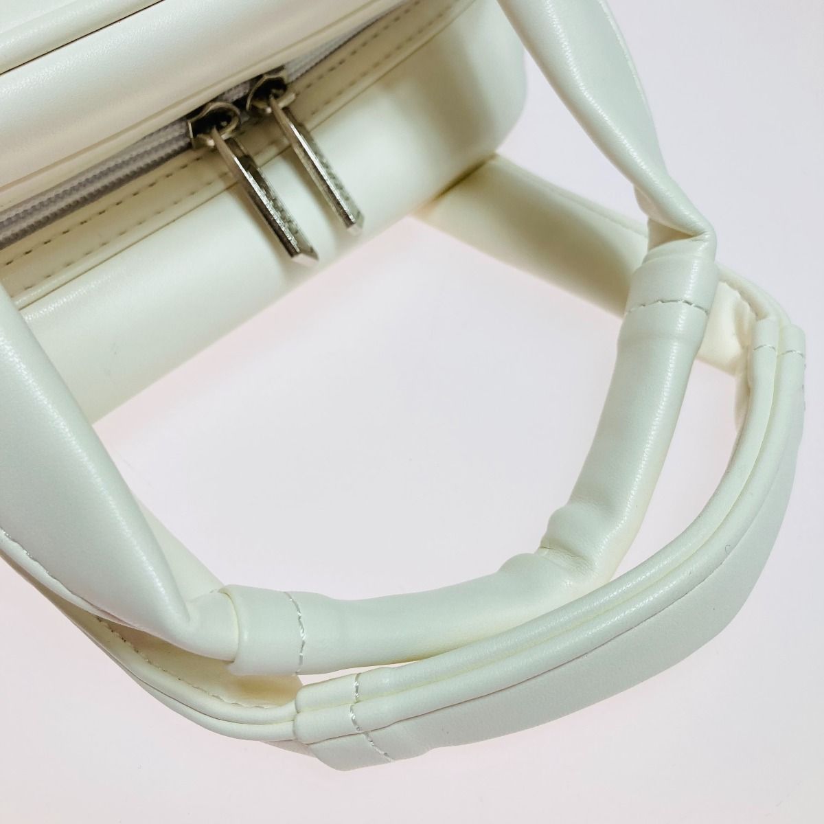 パーリーゲイツ　ロッカーバッグ　カートバッグ　ボールポーチ　3点　セット Amazon.co.jp: [パーリーゲイツ] ボールケース (ロゴパネル柄