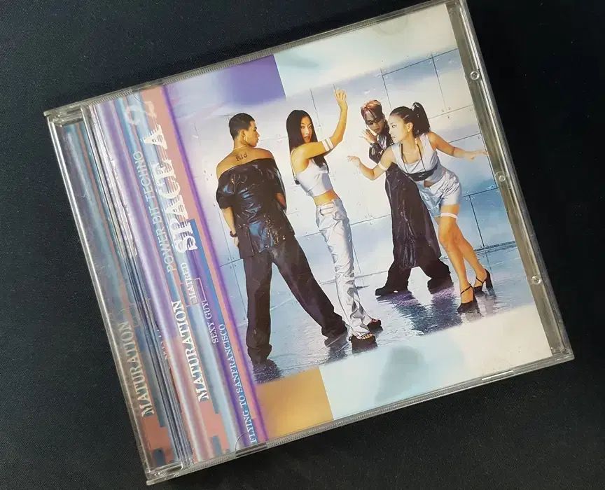 スペース A 2 家 ー Maturation CD ショップ