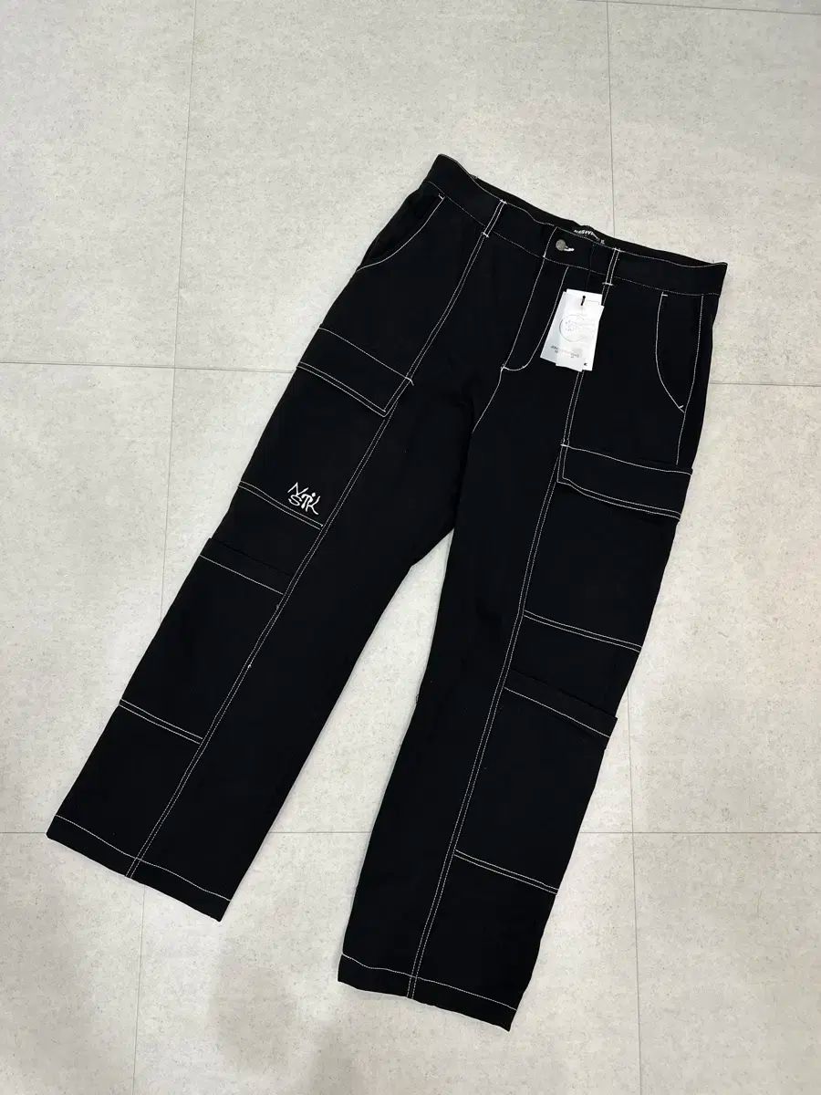 ☆送料・関税込☆NASTYKICK★Logo Point Cargo Pants★ ☆送料・関税込☆NASTYKICK☆Logo Point Cargo Pants