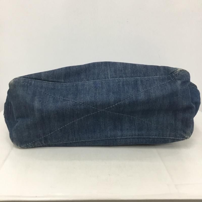 新品タグ付き コーチ デニムトート F67415 花柄 大容量 チャーム付き 
