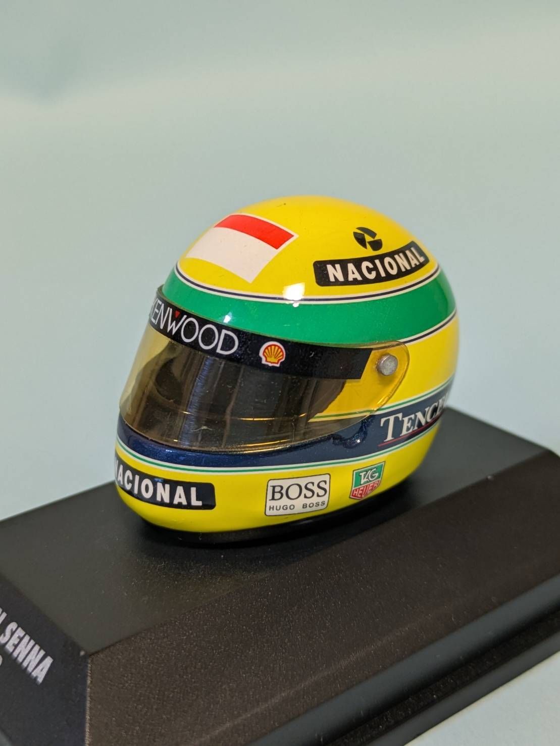 ミニチャンプス1/8 アイルトンセナヘルメットコレクション 1993
