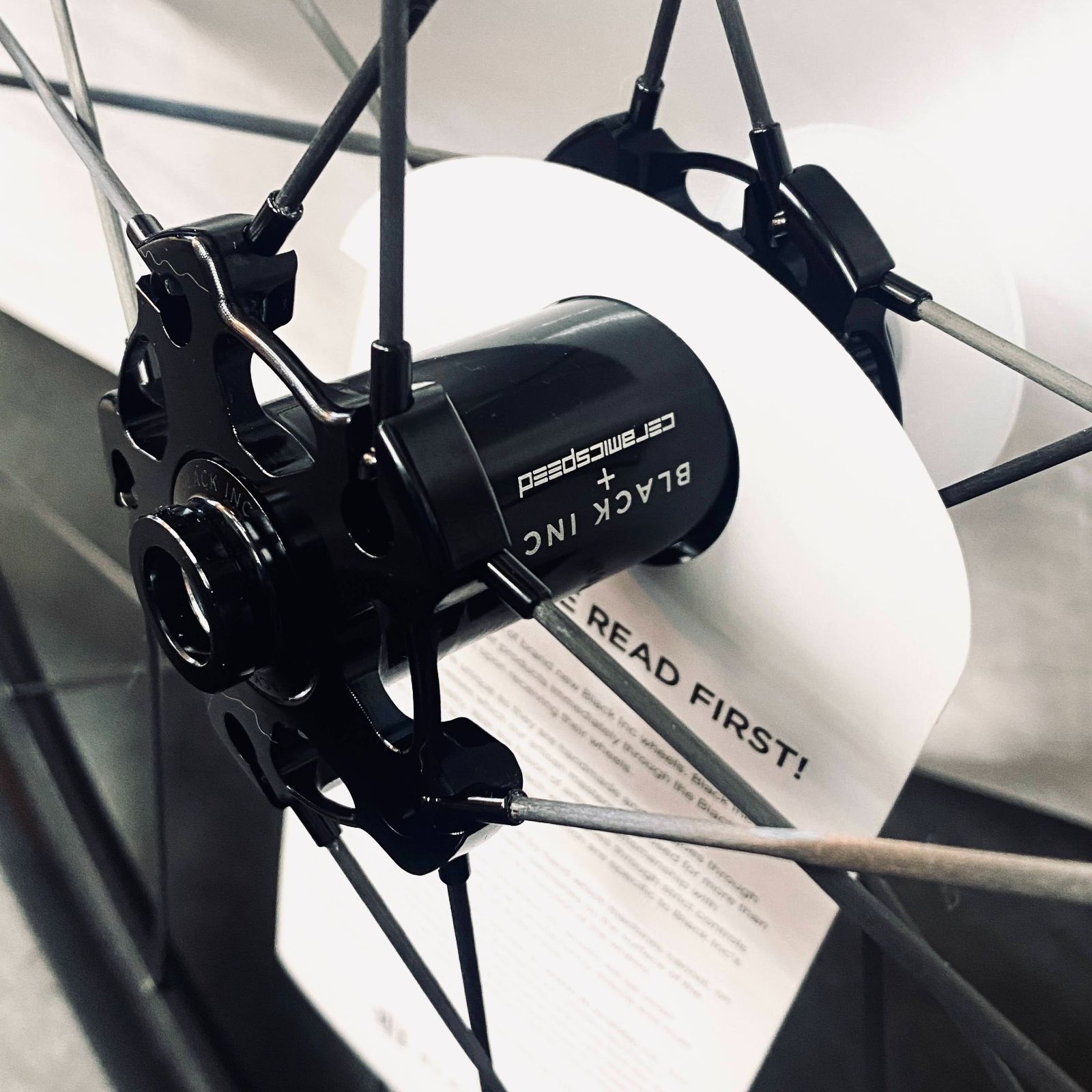 BLACK INC48/58　ホイール前後セット（シルバーデカール）シマノフリー BLACK INC(ブラックインク) BLACK 48/58 ホイール前後セット（シルバー