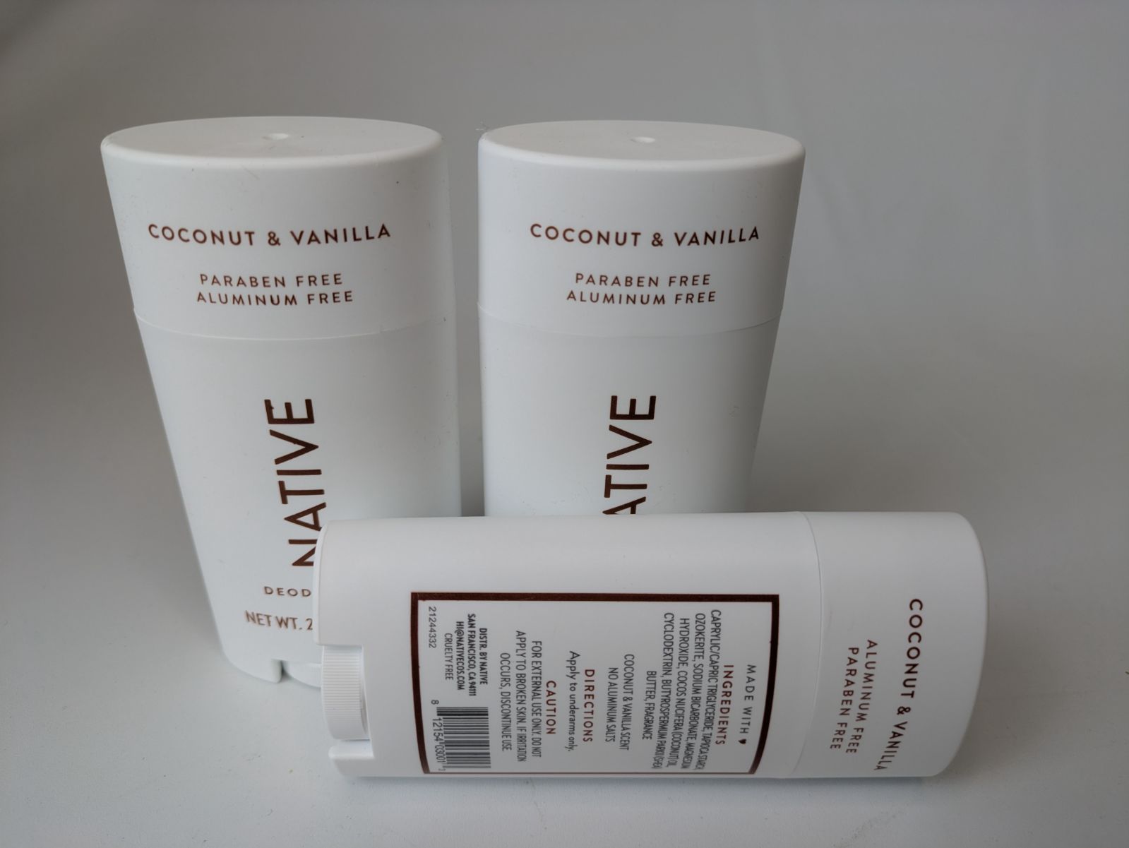 ネイティブ Native ココナッツ - バニラ ナチュラル デオドラント 2.65oz 輸入品×3個