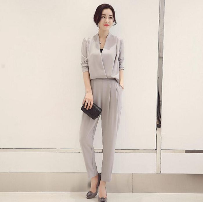 入学式 ママスーツ 結婚式 ドレス セットアップ オールインワン パンツスーツ アンサンブル オーバーオール お呼ばれ Vネック 体型カバー フォーマル 大きいサイズ パーティー 披露宴 卒業式 発表会 おしゃれ エレガント シルエット jianman01