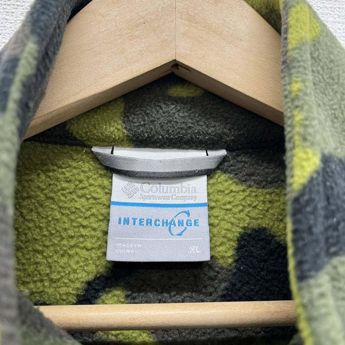 Columbia ツリーカモ　フリースベスト　XL 00\u0027s Cabela\u0027s リアルツリーカモ柄 フリースベストmtp083b0902003700